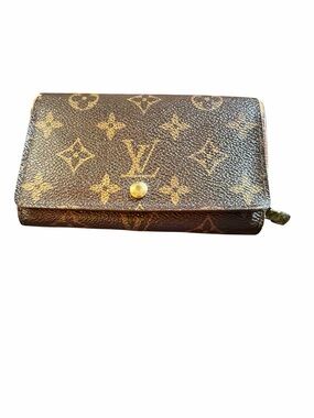Authentic Vintage Louis Vuitton Monogram Tresor Wallet – Spain CA1917